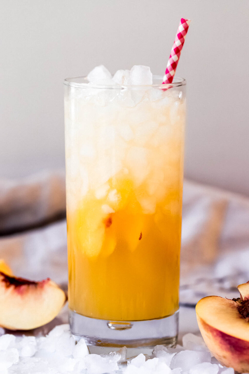 a peach prosecco cocktail